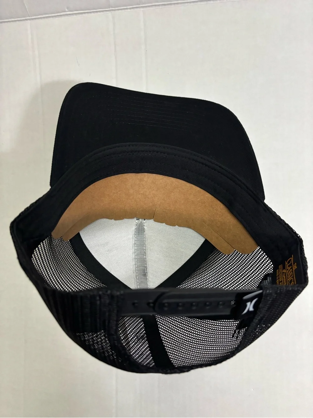 New! Hurley men’s square trucker hat black one size - Picture 8 of 8